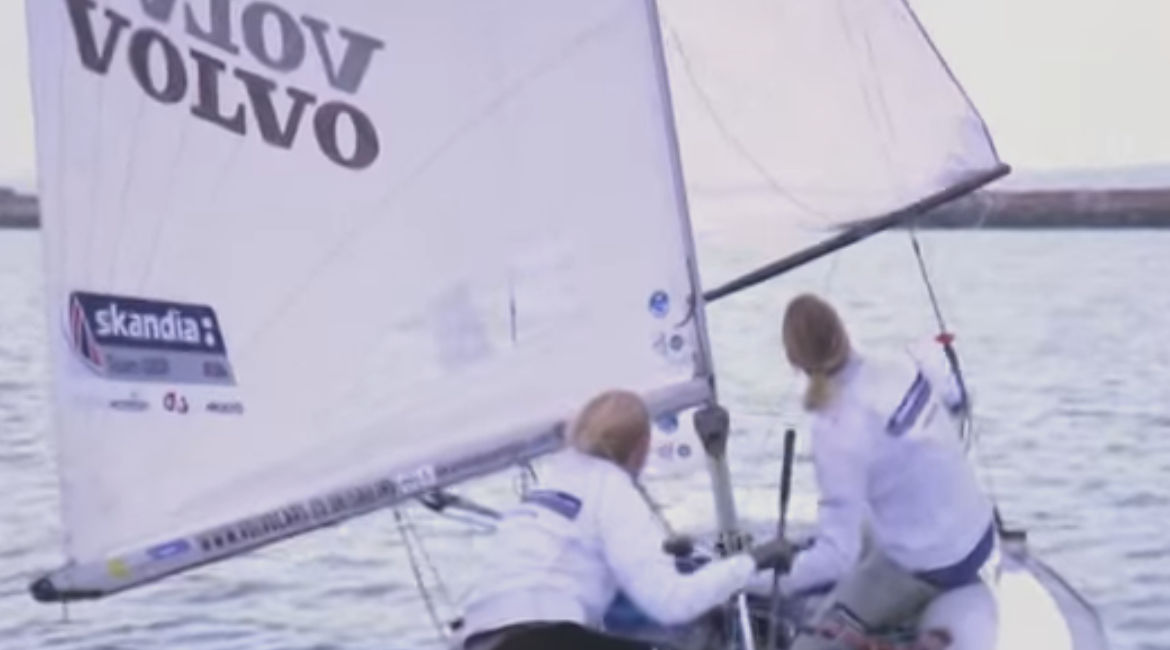 Downwind Sailing and Gybing Tips from Sarah Ayton