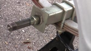 trailer axle bolts